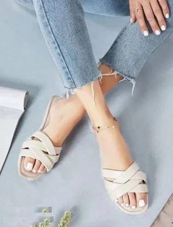 Sandal 4